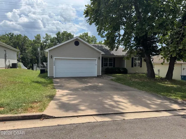 1208 Xenia Ct, Joplin, MO 64801