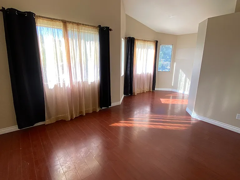16502 Mango Way — Photo 32