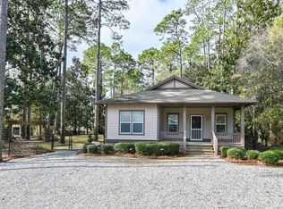 81 Central 8th St, Santa Rosa Beach, FL 32459