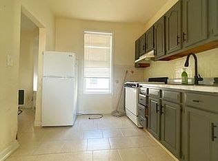 2118 W 6th St #6, Brooklyn, NY 11223