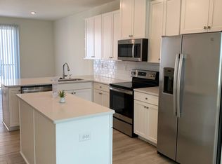 657 Scholtz Rd #17, Charlotte, NC 28217