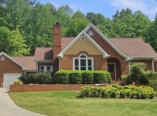 1124 Bend Creek Trl, Suwanee, GA 30024