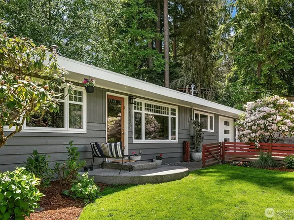 15832 76th Place NE, Kenmore, WA 98028