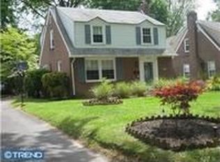 8027 Albion St, Philadelphia, PA 19136