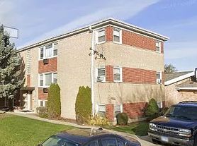 2632 Desplaines Ave, Riverside, IL