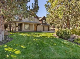 3025 NW Fairway Heights Dr, Bend, OR 97703