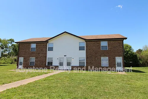 1088 Pembroke Oak Grove Rd Photo 1