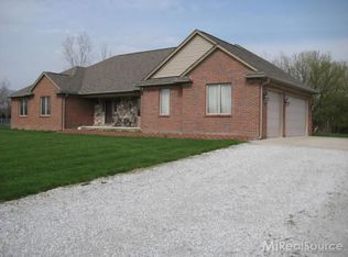 65280 Haven Rdg, Lenox, MI 48050