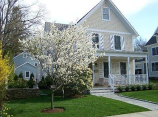 31 Catoonah St, Ridgefield, CT 06877