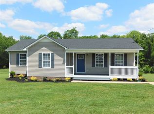 216 Malibu Canyon Dr, Columbia, TN 38401