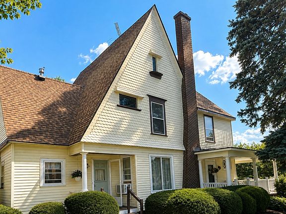 3rd image of 389 Chicago Rd