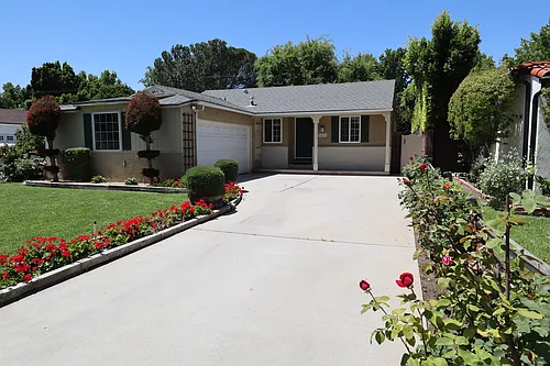 5441 Burnet Ave Photo 1