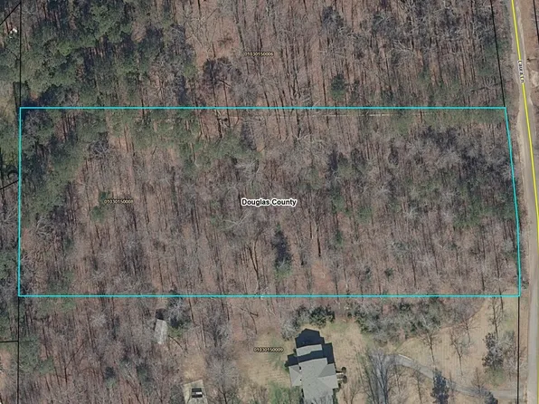 3281 Laura Ln, Douglasville, GA 30135