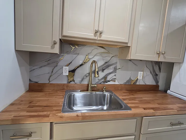 631 Hamilton Ave #D — Photo 3