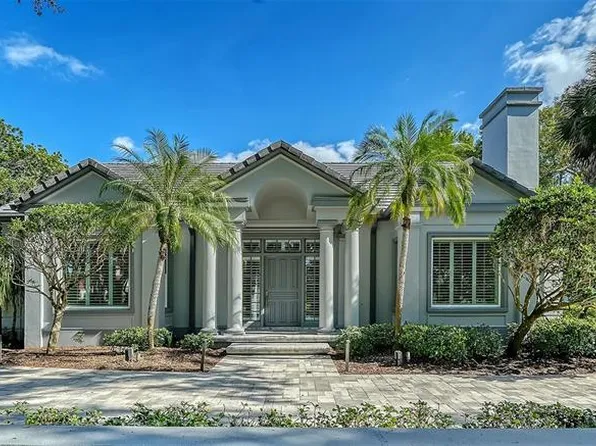 76 Osprey Point Dr, Osprey, FL 34229