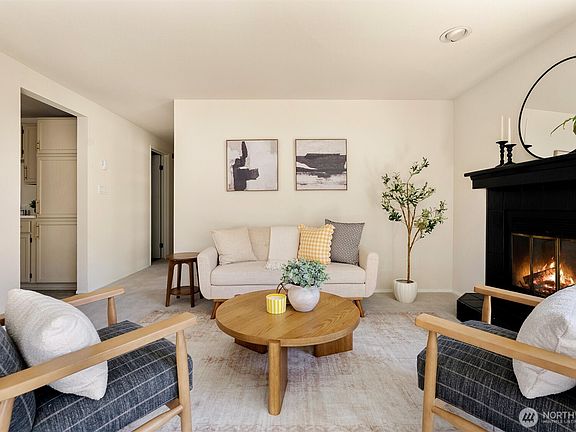 5th image of 8720 Phinney Avenue N #21