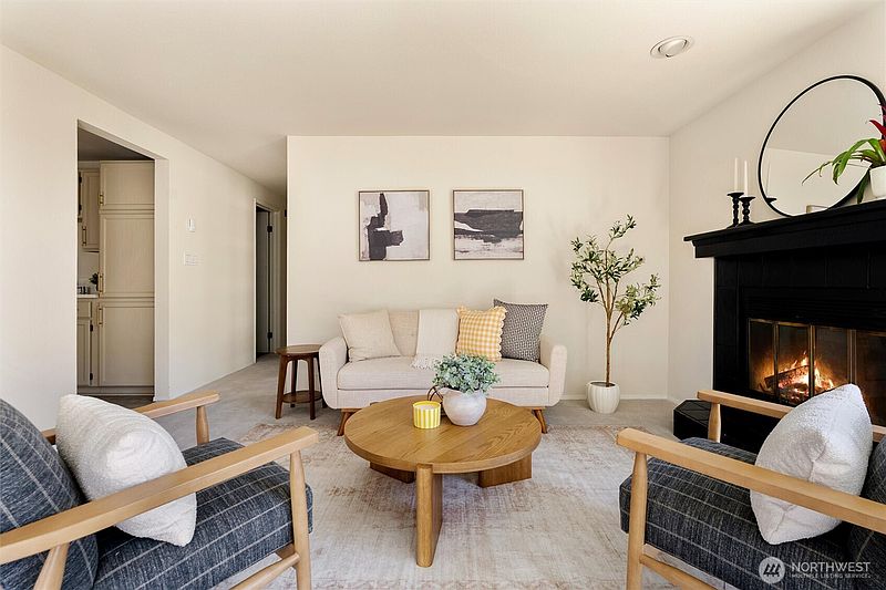 5th image of 8720 Phinney Avenue N #21