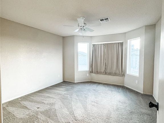 4th image of 4482 S Cedar Ave