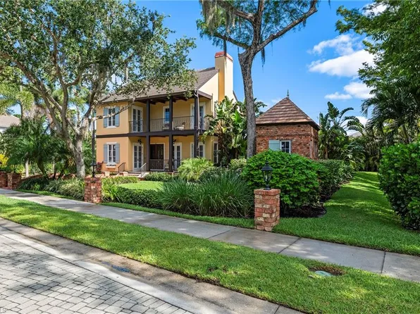 1419 Hemingway PL, NAPLES, FL 34103