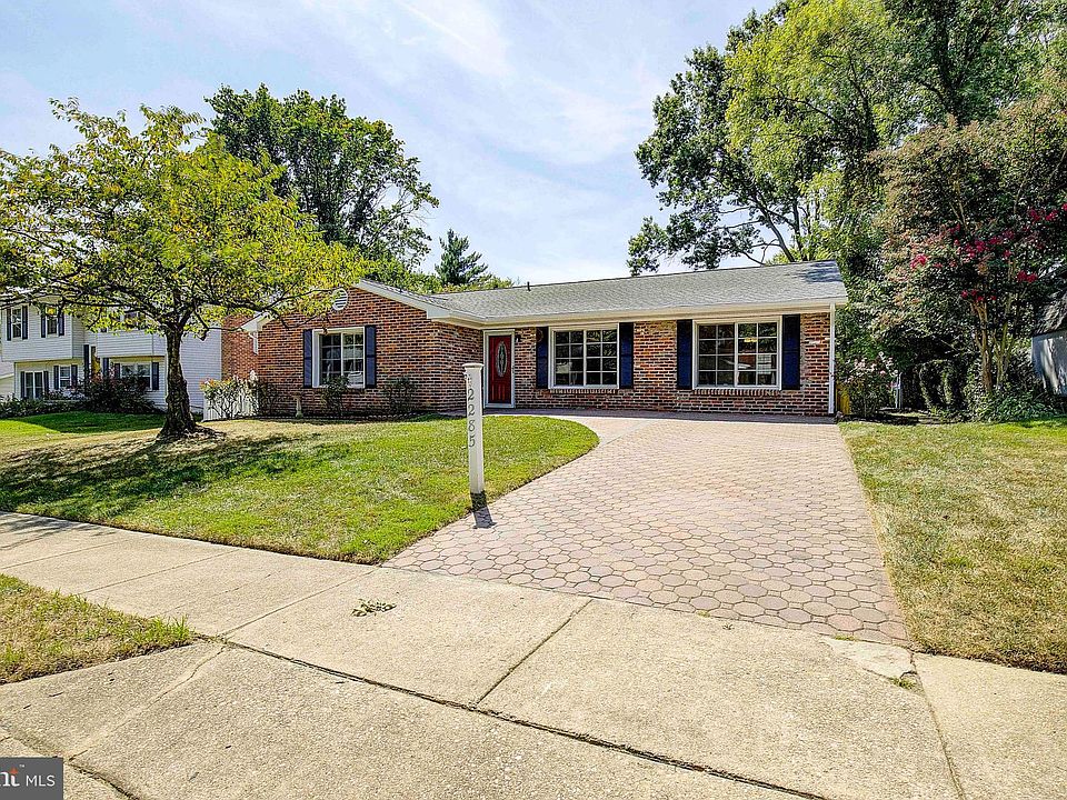 1st image of 2285 Four Seasons Dr