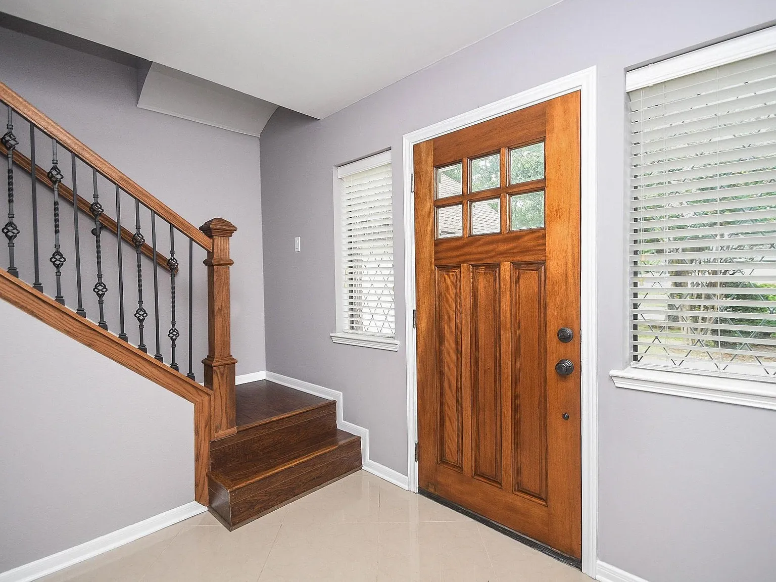 4 bed, 2.5 bath, 2653 sqft, $3,000 — Photo 3