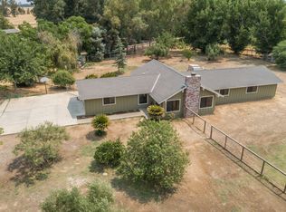 8258 E Carmen Ave, Fresno, CA