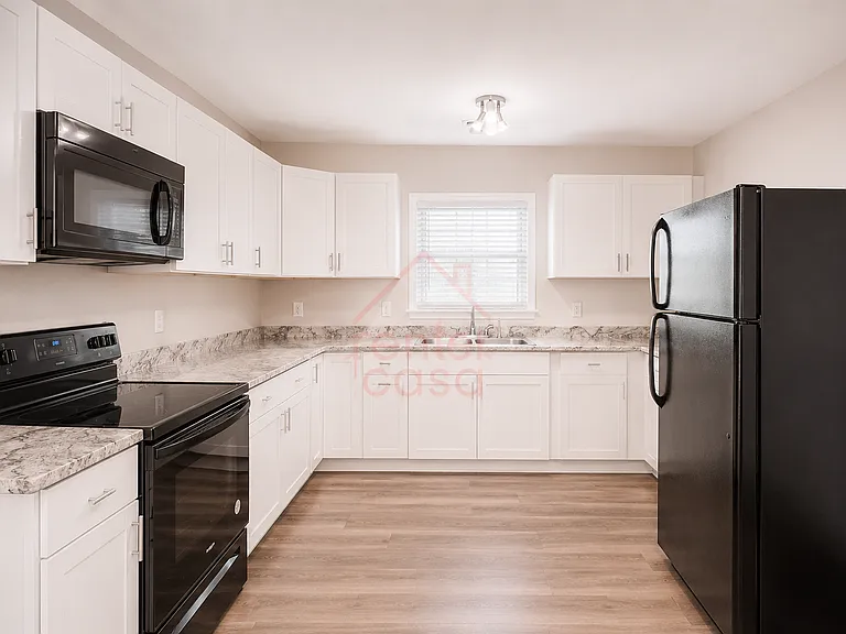 437 N Hairston Rd — Photo 28