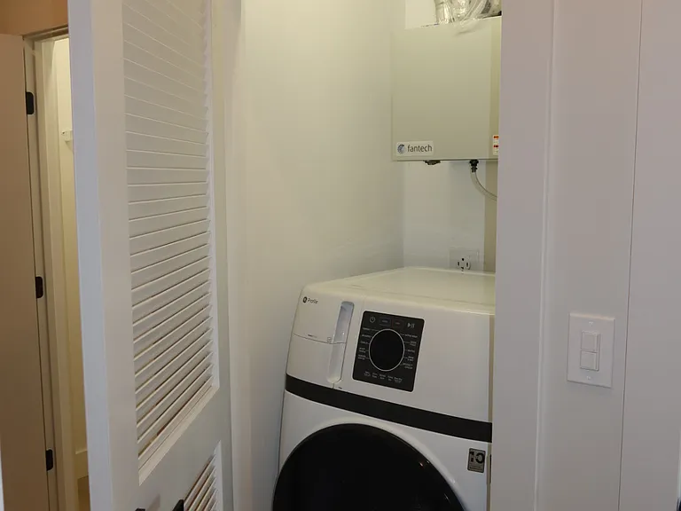160 Washington St #3005 — Photo 7