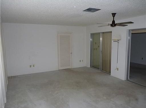 3rd image of 5725 Fernley Dr E APT 65