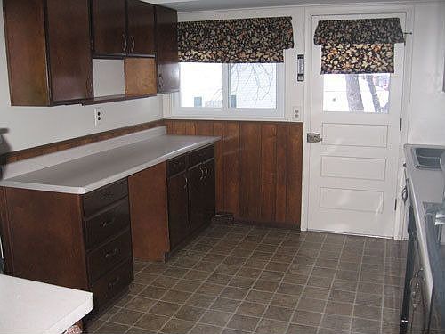 4th image of 2810 Cooper Ct