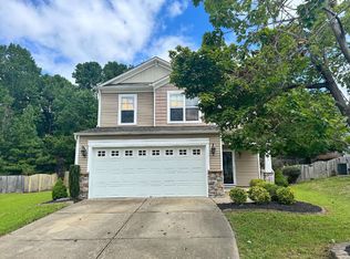 1003 Winning Colors Dr, Knightdale, NC 27545