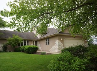 407 S Huntley St, Maple Park, IL 60151