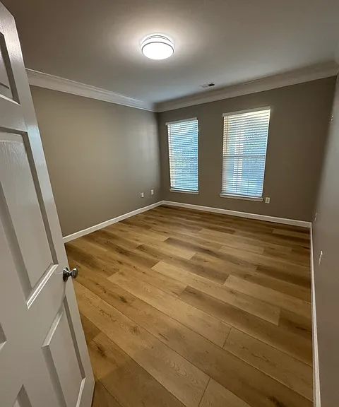 8508 Heywood Cir — Photo 17