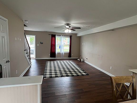 4th image of 4011 Bowdens Ferry Rd