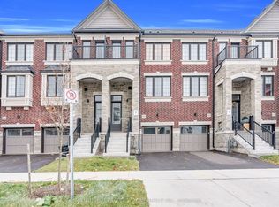 1317 Shevchenko Blvd, Oakville, ON L6M 5P3