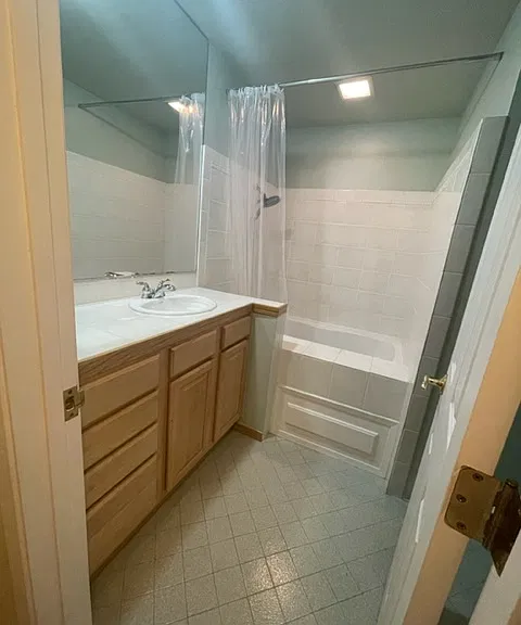 825 Southwood Blvd #11 — Photo 3