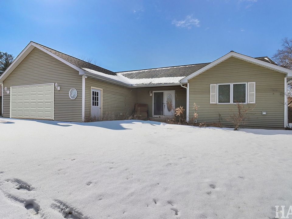 1st image of 1397 Nippersink Rd