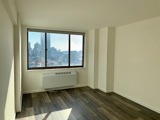 Rented by The Dermot Realty Management Company | media 25