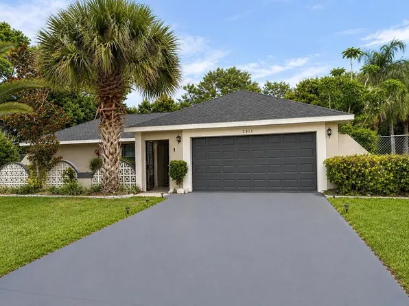 2411 SE MORNINGSIDE Boulevard, Port St Lucie, FL 34952