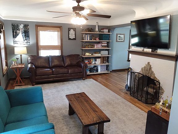 Living Room. 