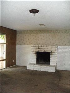 4th image of 3028 New Salem Ave