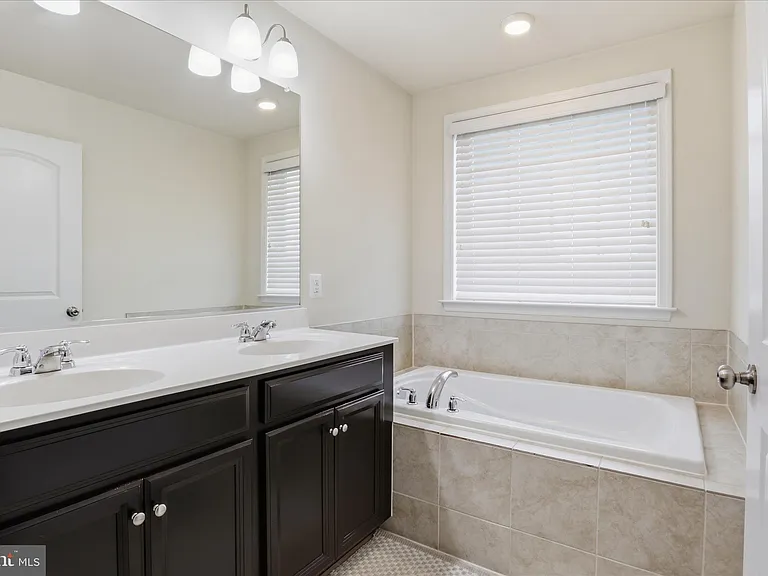 4719 Cambria Rd — Photo 22