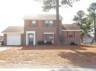 7545 Beverly Dr, Fayetteville, NC 28314