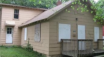 2nd image of 6918 College Ave