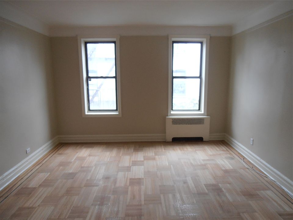 1st image of 50 E 19th St APT B2