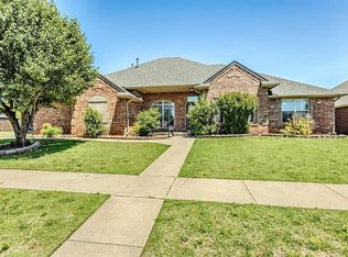 16616 Cordillera Way, Edmond, OK 73012