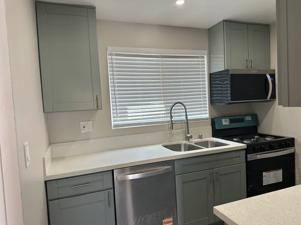 (undisclosed Address), San Diego, CA 92111