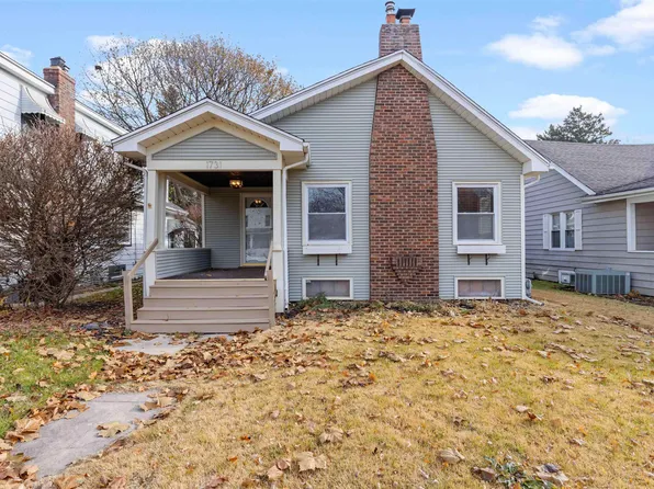 1731 Douglas St, Rockford, IL 61103