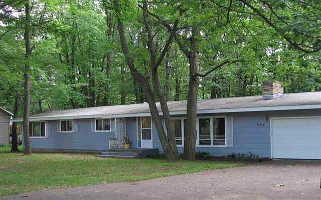 903 Oriole Lane