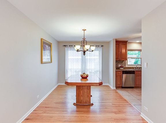 5th image of 216 Welter Dr